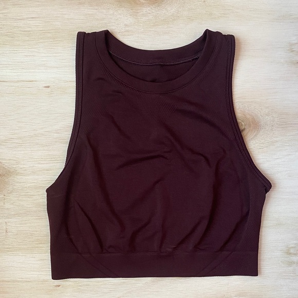 Alphalete Stratus Tank Top - Picture 5 of 13